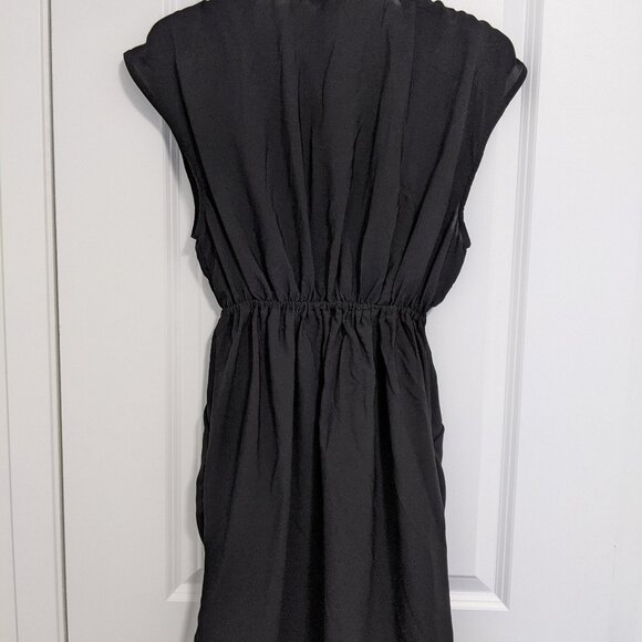 H&M Black Sleeveless Dress - Picture 2 of 2